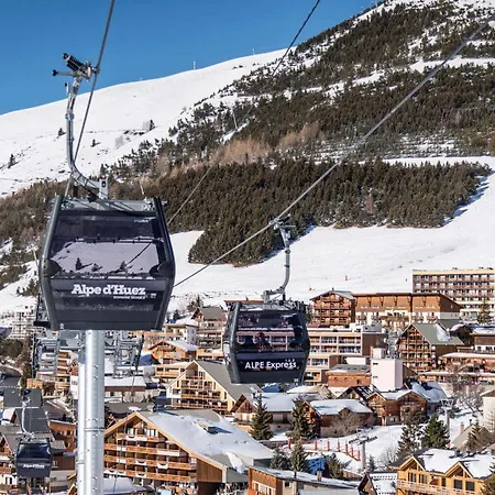 Le Val D'huez, Vue Sur Le Village Et Le Domaine Apartment Huez